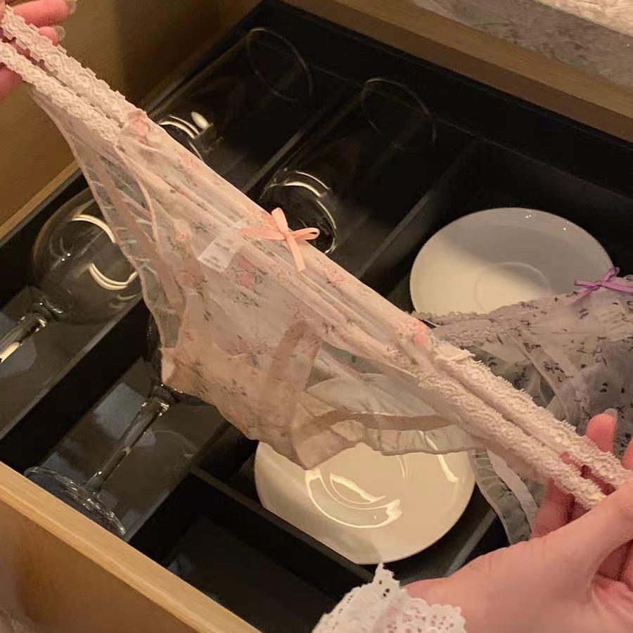 Women's Low-Waist Sexy Mesh Lace Floral Panties
