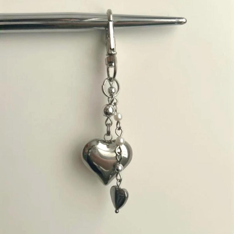Silver Heart Charm for Handbags Unique Silver Heart Keychain Pendant Stylish Bag Hanging Ornament for Gatherings