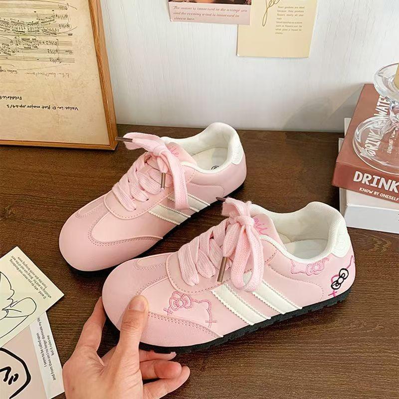 Cute KT Cat Round Head Puff Shoes Women's New Versatile Board Shoes Casual Little White Shoes