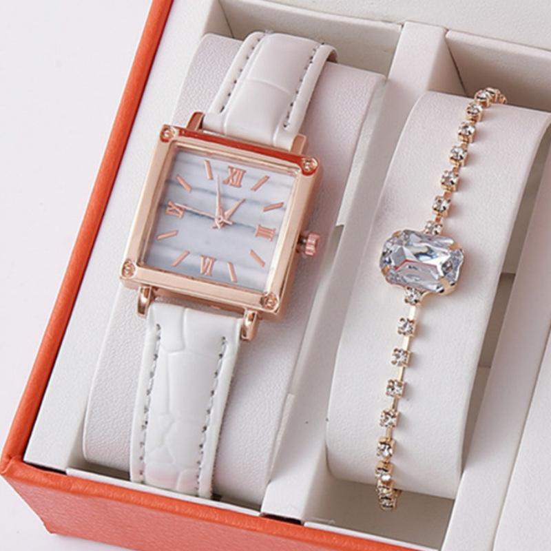 

New Fashion Women S Crocodile Belt Watch Square Roman Numerals Women S Student Quartz Watch bulk price