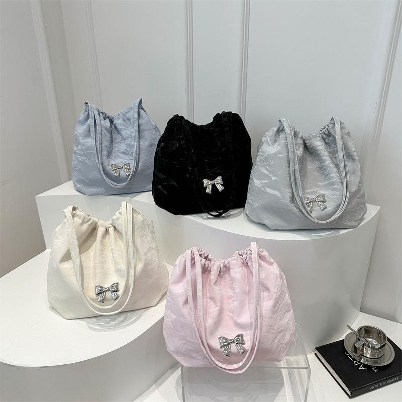 Trendy Butterfly Shoulder Bag with Bucket Handle Design