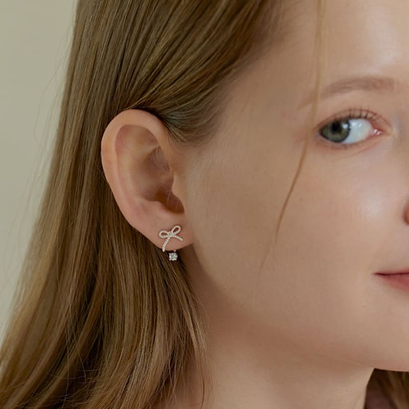 Lewe Dot ribbon two-way earring (Silver/Gold)