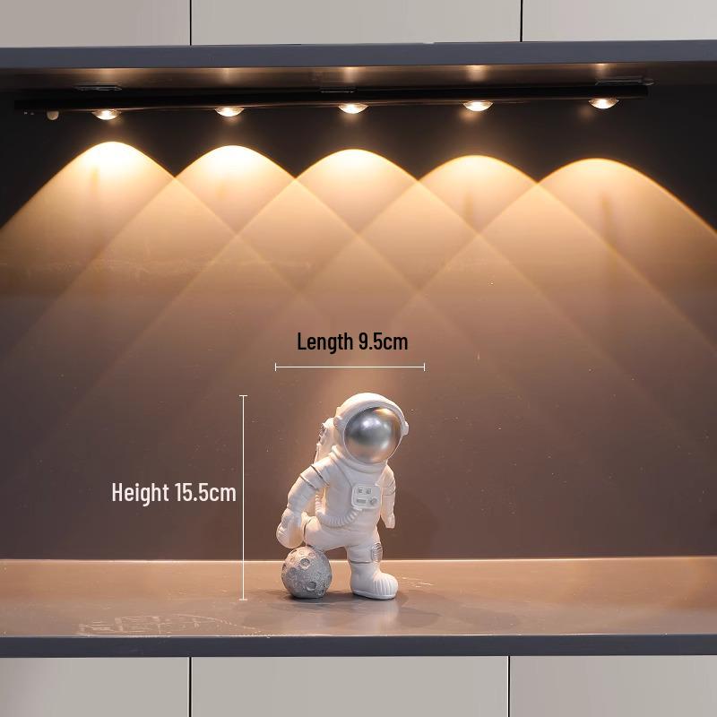 Astronaut Boy Globe Ornament: Luxurious Birthday Gift & Decorative Piece for Living Room or Wine Cabinet.