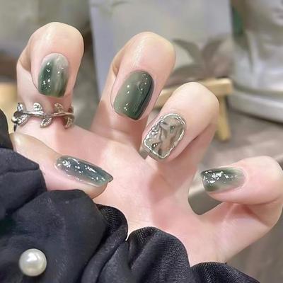 Leaves Cool Atmosphere Fake Nail Patches Removable Wearable Nails 24 Pieces
