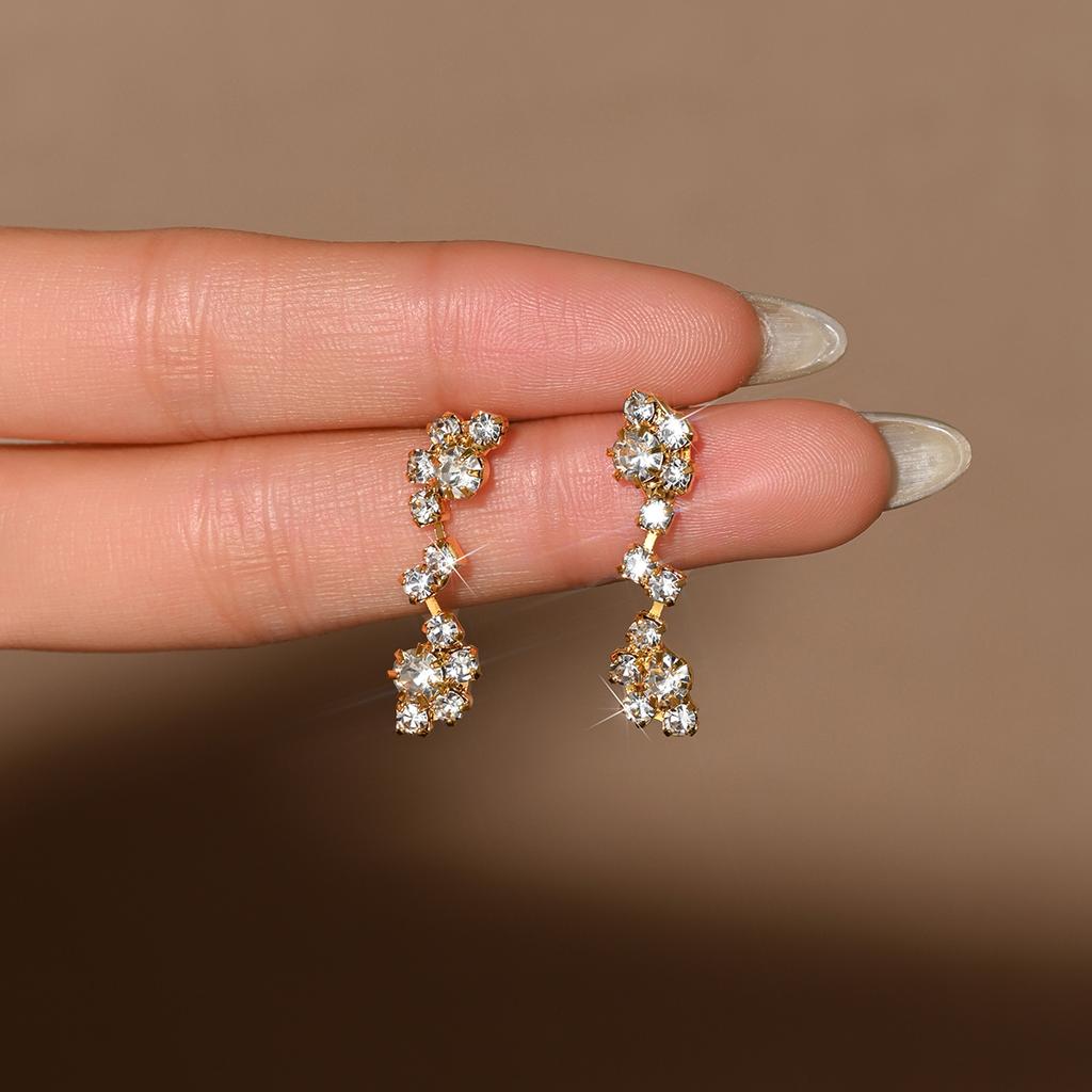 2PC Women's Fashionable Earrings and Zircon Are Suitable for Dates, Parties, Festivals, and Gifts