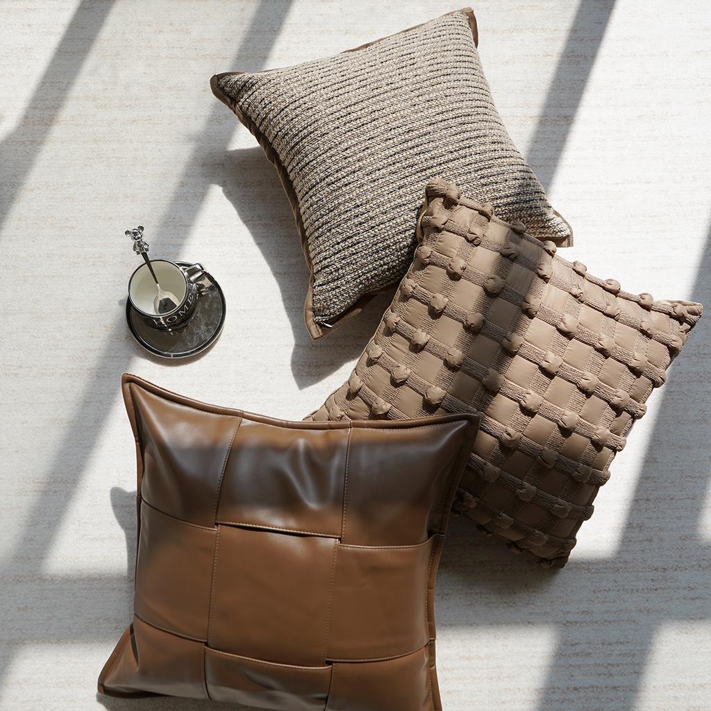 High-end Luxury Cushion Cover Striped PU Sofa Throw Pillow Cover Backrest Bedside Cushion Lumbar Support Throw Pillowcover 2026