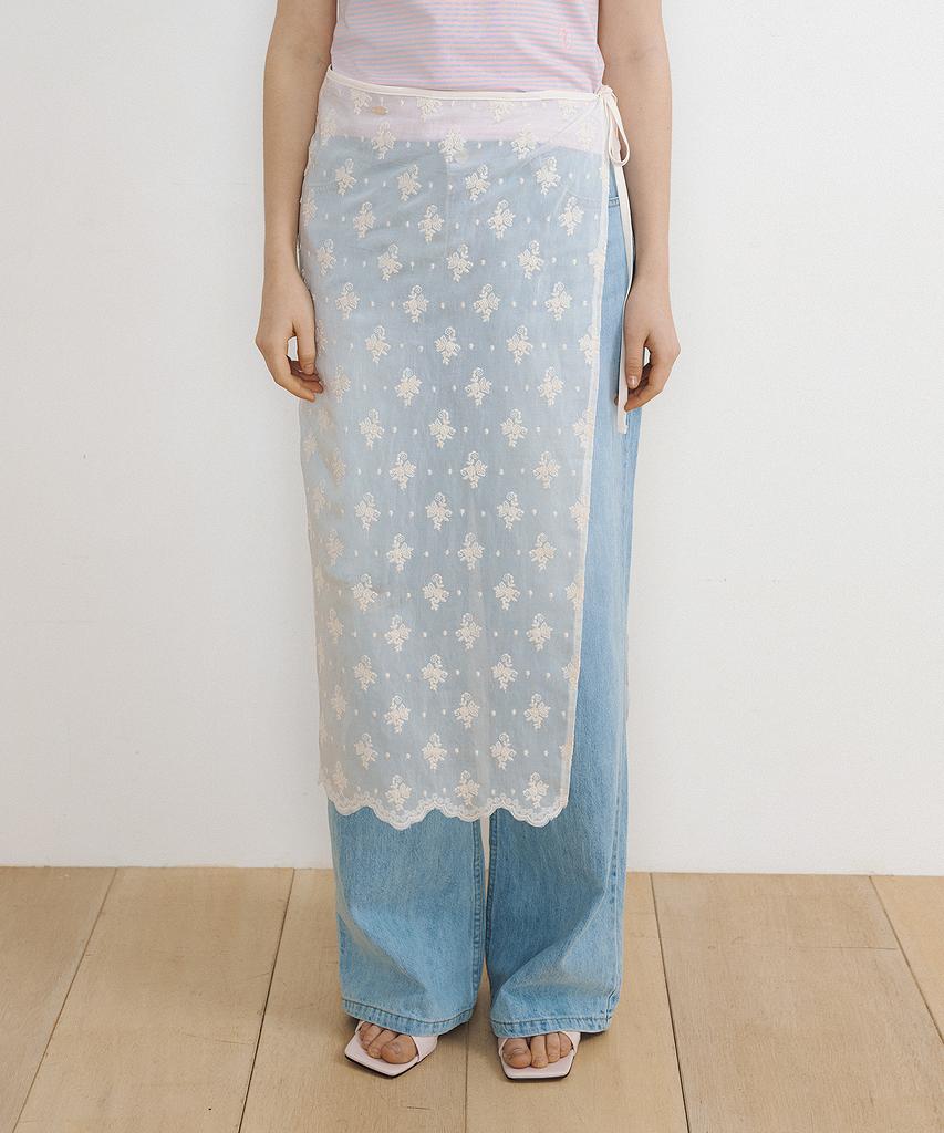Lucirju Scallop Sheer Lace Wrap Skirt (Cream)