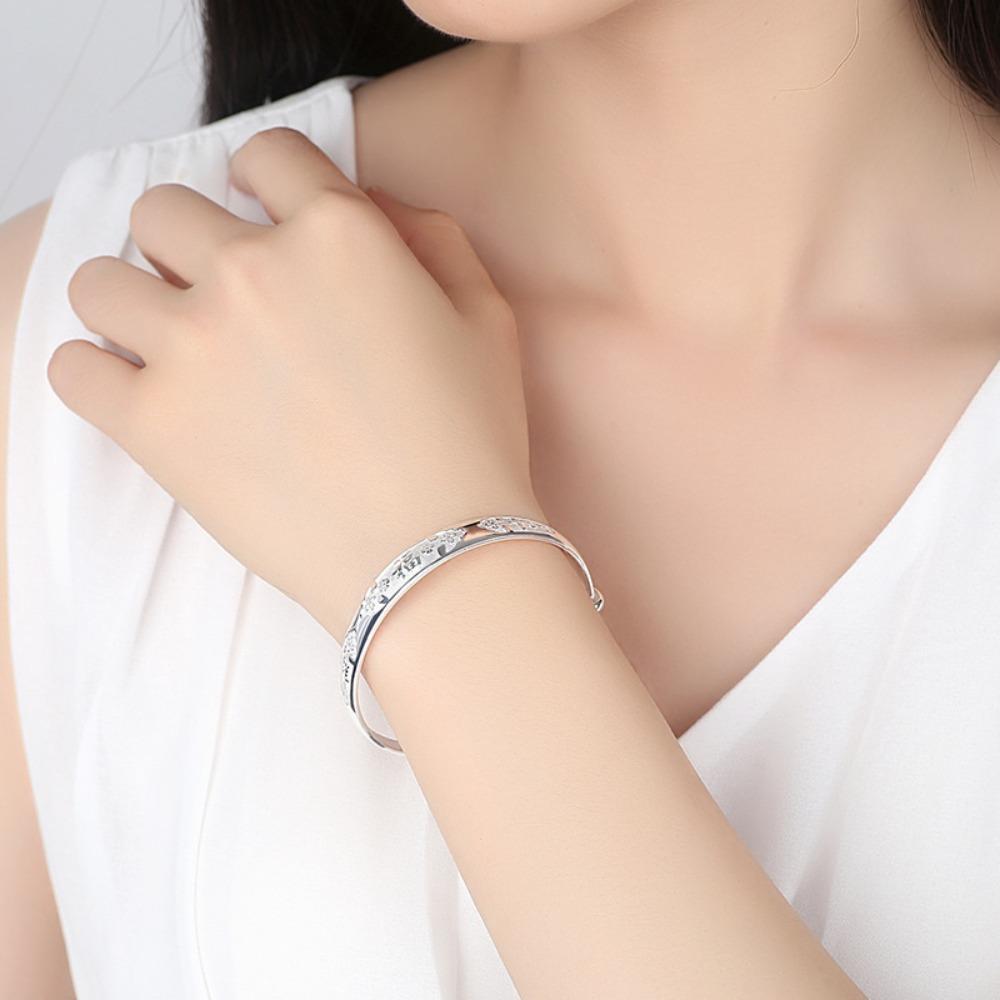 Silver Plated Lucky Bracelet for Women Floral Fevilá Bangle Open Flower Jewelry