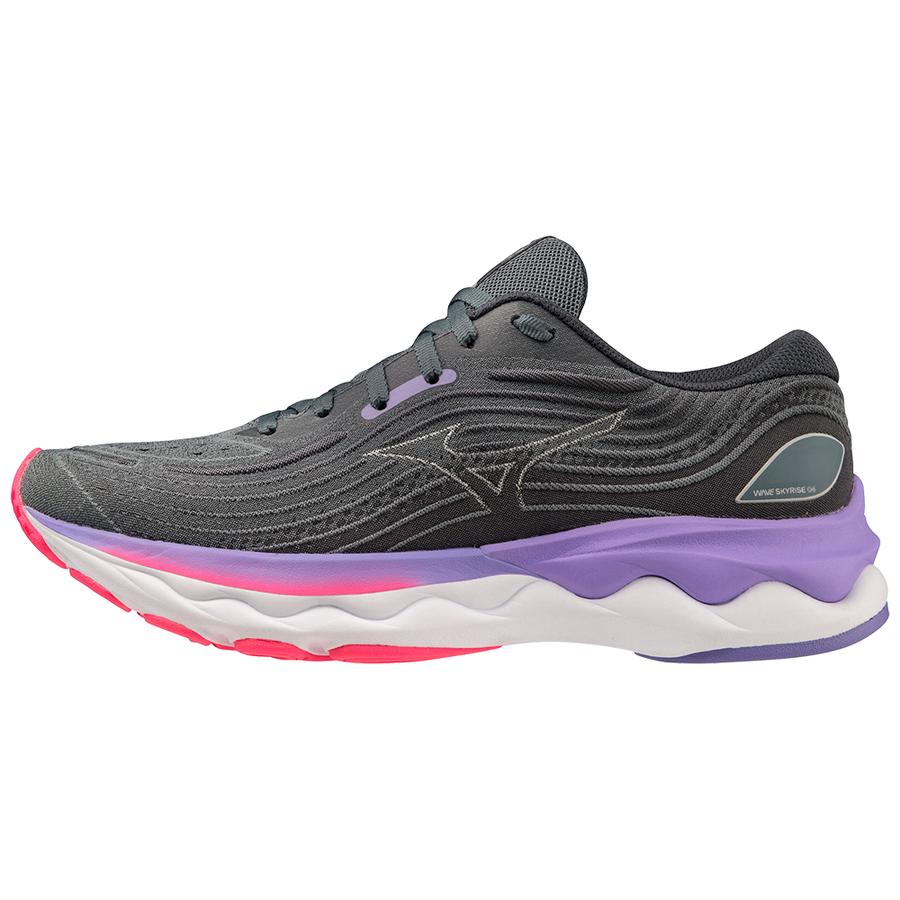 Sports shoes Mizuno grey Wave Skyrise 4