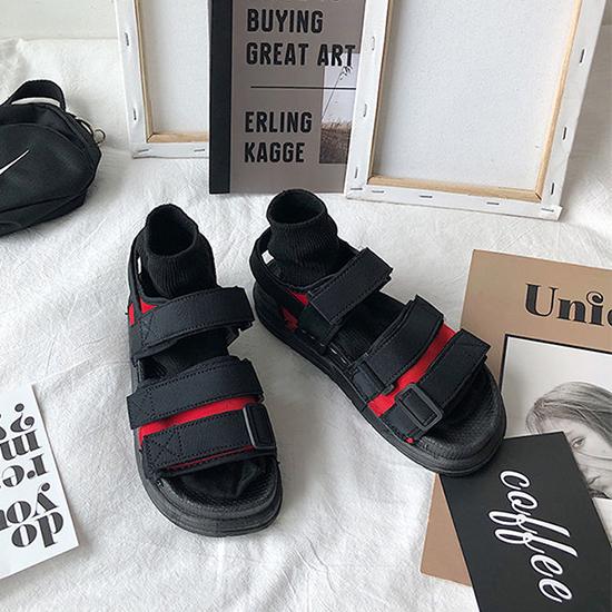 Größe 35-40 Damen Harajuku Sportsandalen Sommer Flache Damen Plateausandalen Strand Peep-Toe-Schuhe für Mädchen