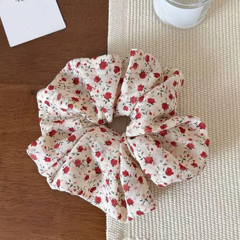 Vintage Blumige Mehrschichtige Scrunchies Premium Elastische Haargummis für Damen Niedriger Pferdeschwanzhalter Herbst Tägliches Haaraccessoire