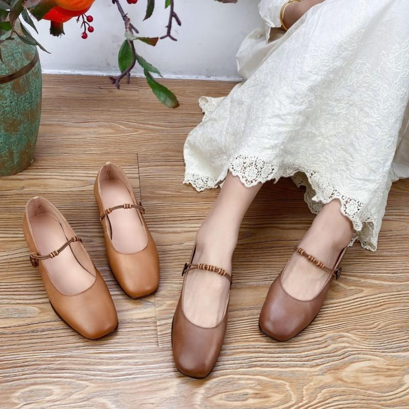 Johnature Genuine Leather Retro Women Shoes Handmade Round Toe Buckle Low Heel Comfortable Pumps