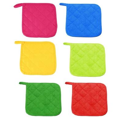 Reusable Heatproof Hanging Mats for Pots Pans Dishes Features Grid Pattern