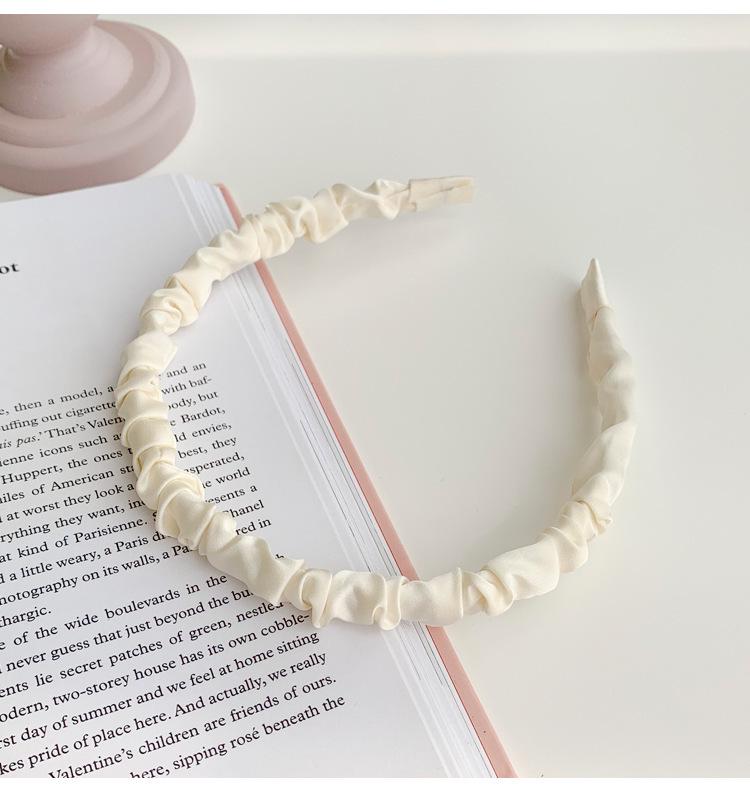 Korean Retro Satin Hair Clips & Headbands: Stylish, Pleated, and Versatile Hair Accessories for Girls