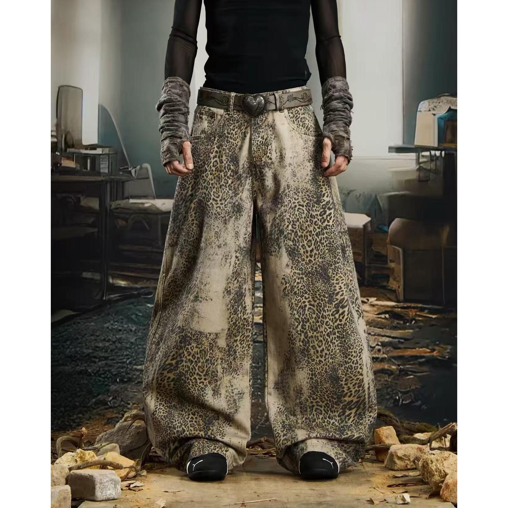 New distressed leopard print wide-leg jeans for men, casual and trendy loose-fitting trousers S