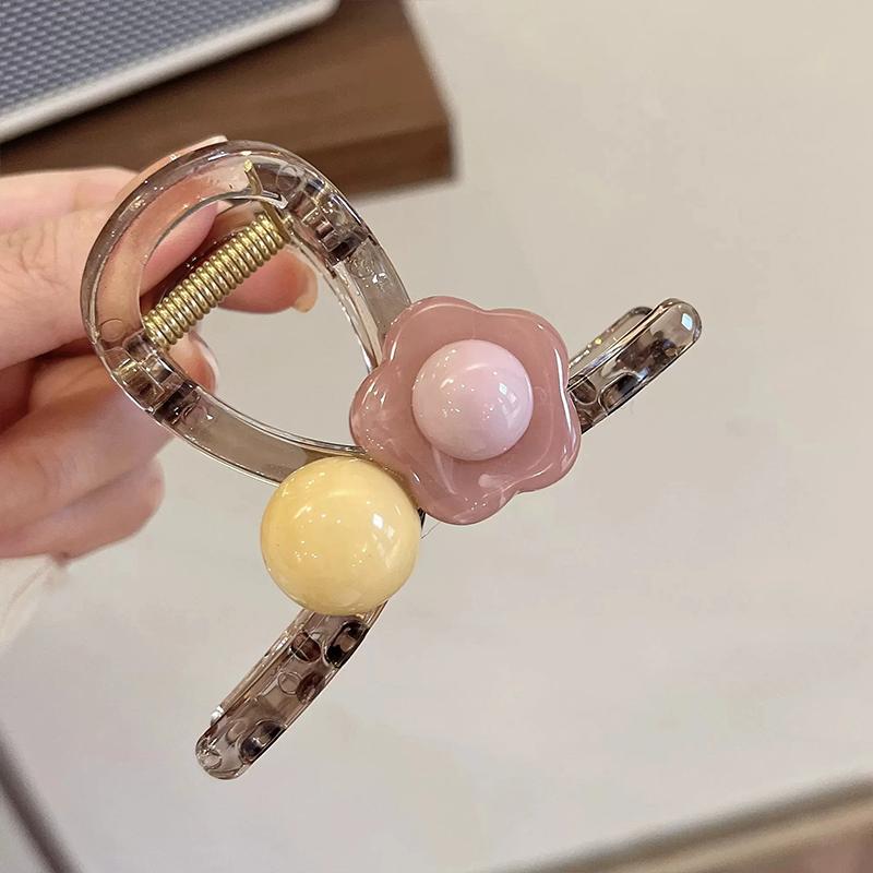 New Sweet Grab Hair Clips for Women Flower Acrylic Hairpin Back Of Head Tie Shark Cawl Clips Girls Hair Accessories