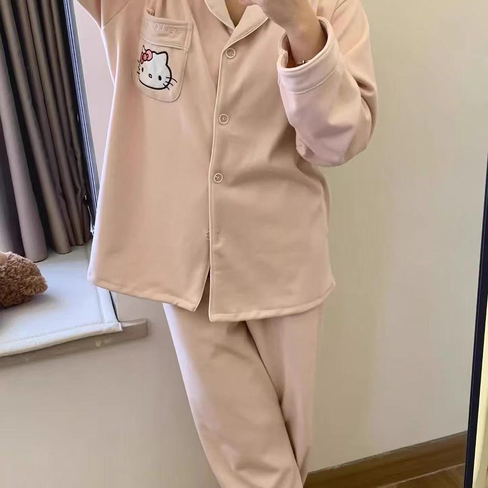 Dámské sametové pyžamo Hello Kitty - Korálový fleece, Hřejivé, S dlouhým rukávem, pro Podzim/Zimu na Doma.