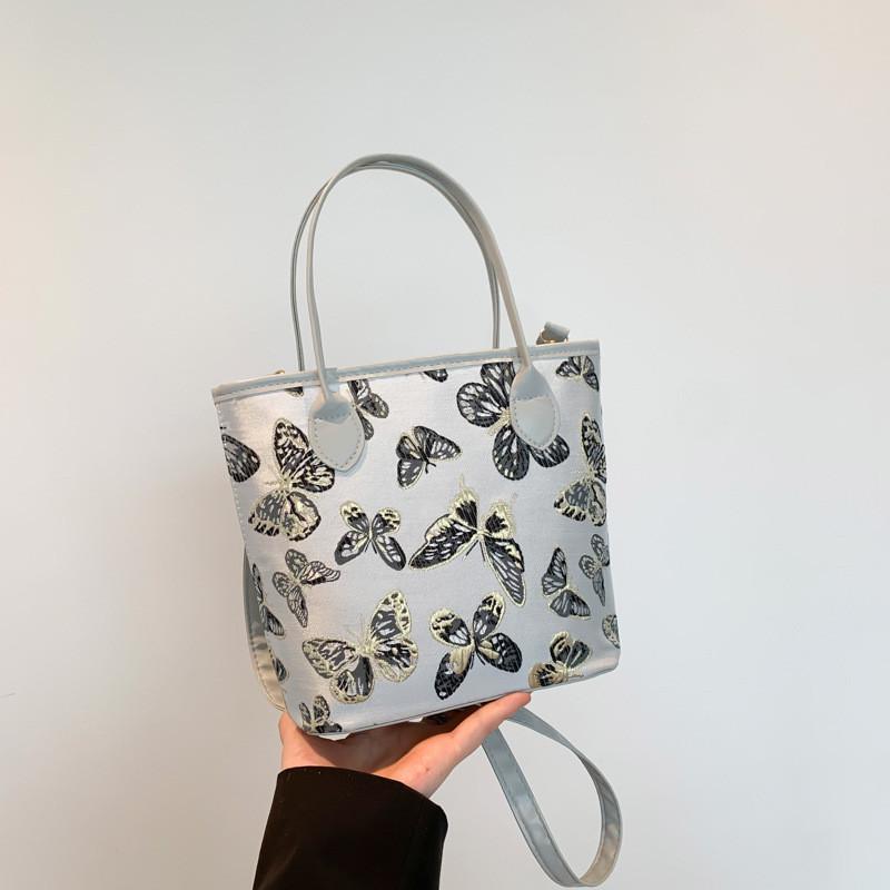 

Chic 2024 Women s Bucket Bag Canvas Trend Unique Summer Crossbody For Everyday Use сірий колір