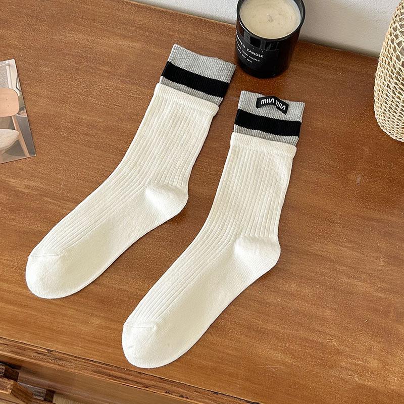 Twist Pile Socks Season Thickened, Warm Fashionable, Versatile Girls' Solid Color Mid-Leg Socks Durable And Comfortable Socks