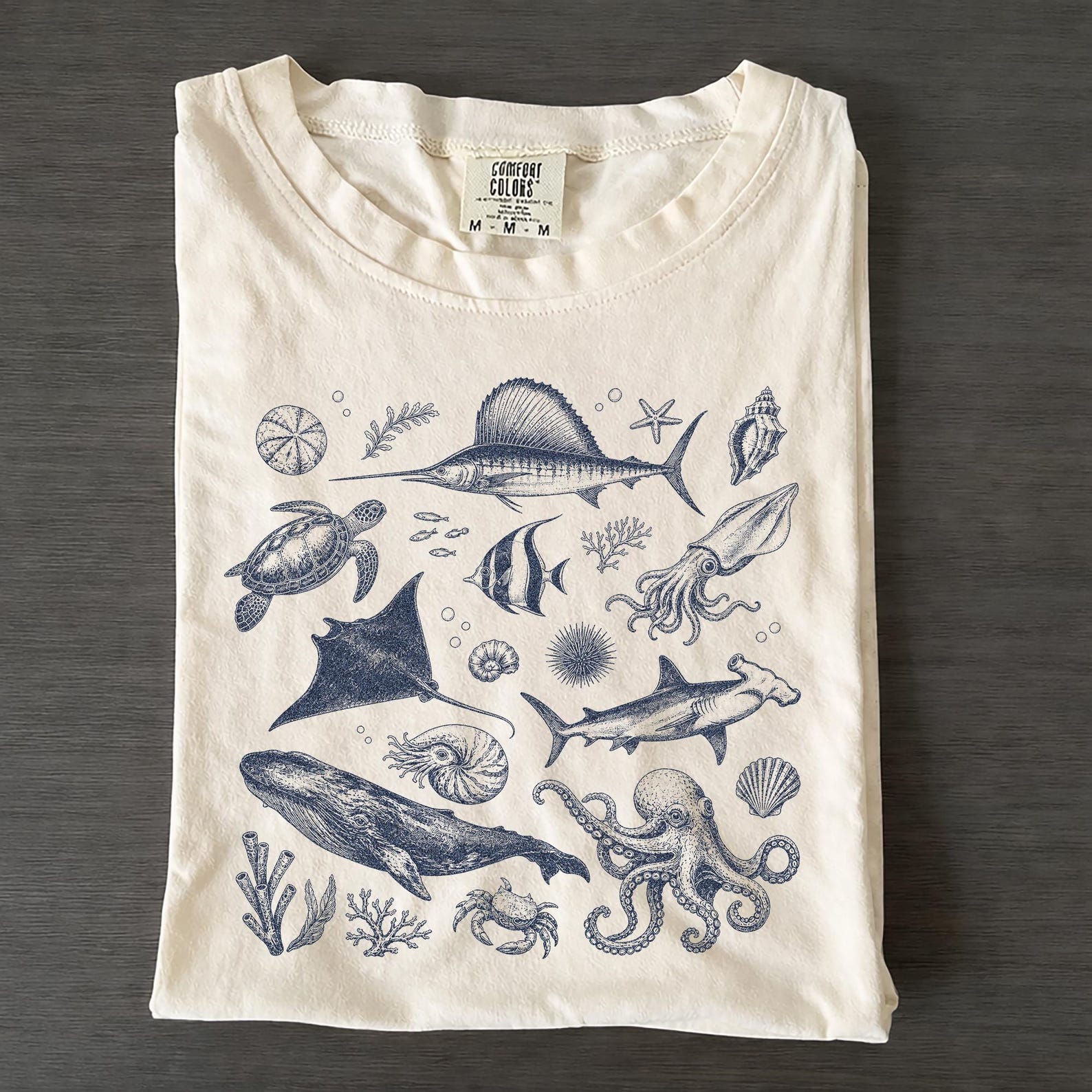 90s Retro Sea Animal T-Shirt, Ocean Nature Graphic Tee, Whale Orca Turtle Dolphin Shirt S