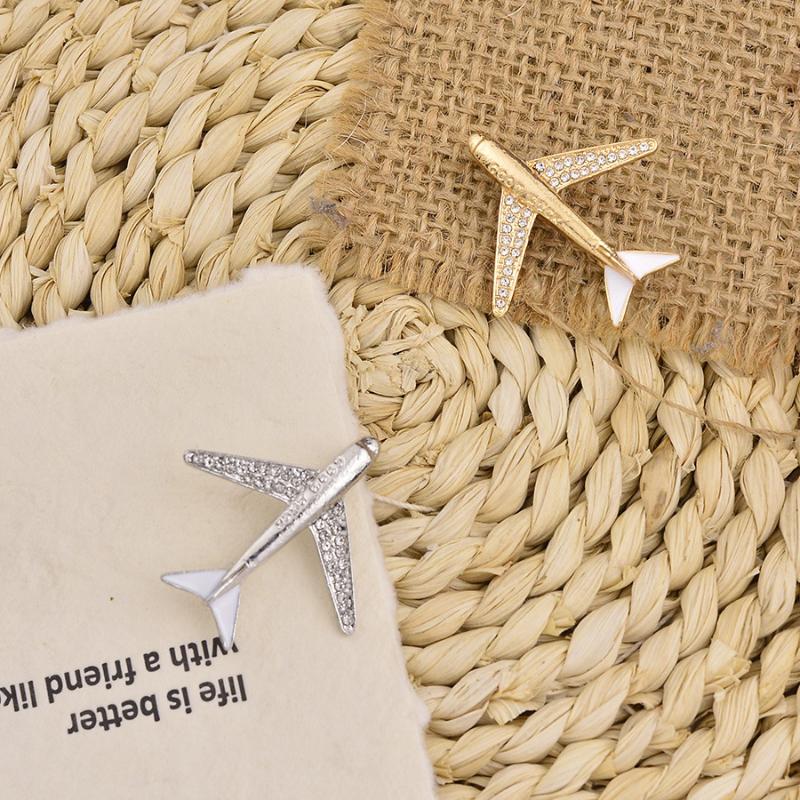1 2Pcs Fashion Aircraft Brooch Pins for Men Cool Airplane Suit Corsage Gift for Enthusiast Daily Wear