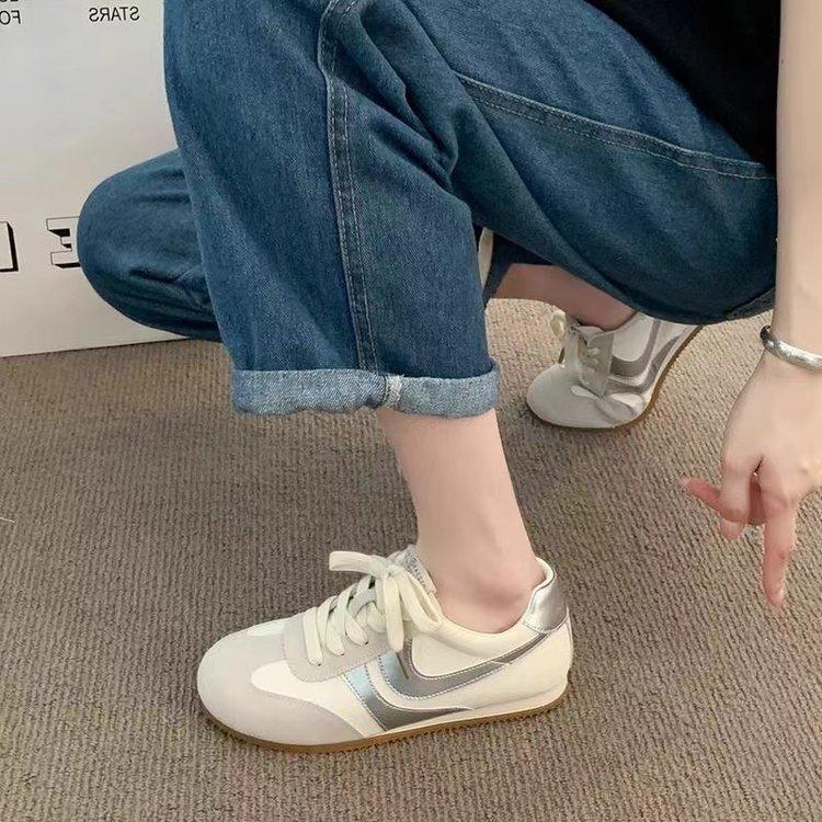 Beliebte Retro-Leder-deutsche Trainingsschuhe, trendiges Mädchen 2025 neu, Herbst, flachsohlige Sport- und Freizeitschuhe für Studenten mit Schnürsenkeln, Damen