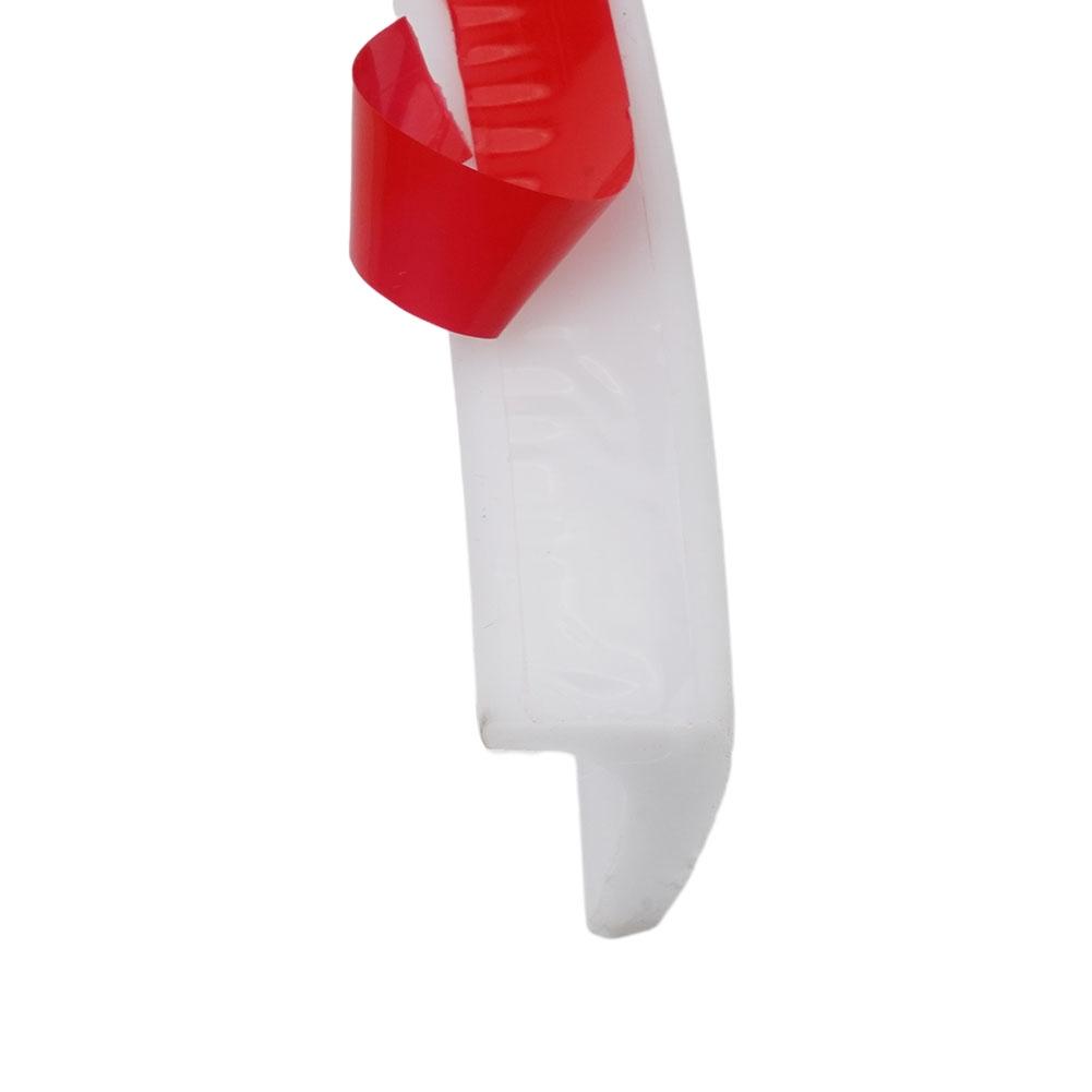 Advanced Shower Water Retention Strip Providing an Effective Water Containment