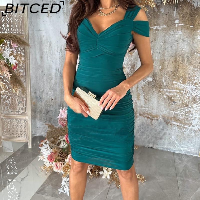 BITCED Women's Body-Sculpting Sexy Off-Shoulder Solid-Color Bodycon Dress