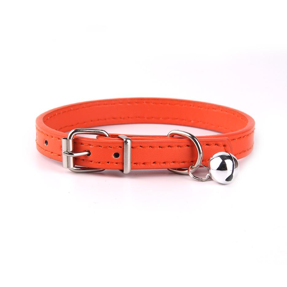 Crosspu Mehrfarbiges Lederhunde Halsband mit Glocke - Einfaches, flaches Design für Haustiere