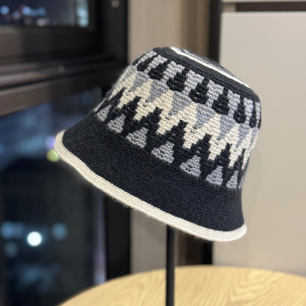New Autumn and Winter Rhombus Knitted Fisherman Hat for Women Korean Style Warm Ear Basin Hat Fashionable and Versatile Face Showing Small Hat Trendy