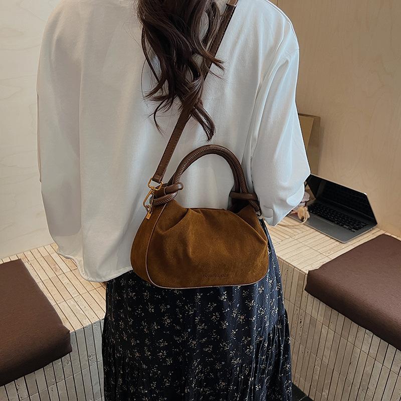 Retro portable shoulder bag spring and summer new messenger bag casual solid color commuter women's bag
