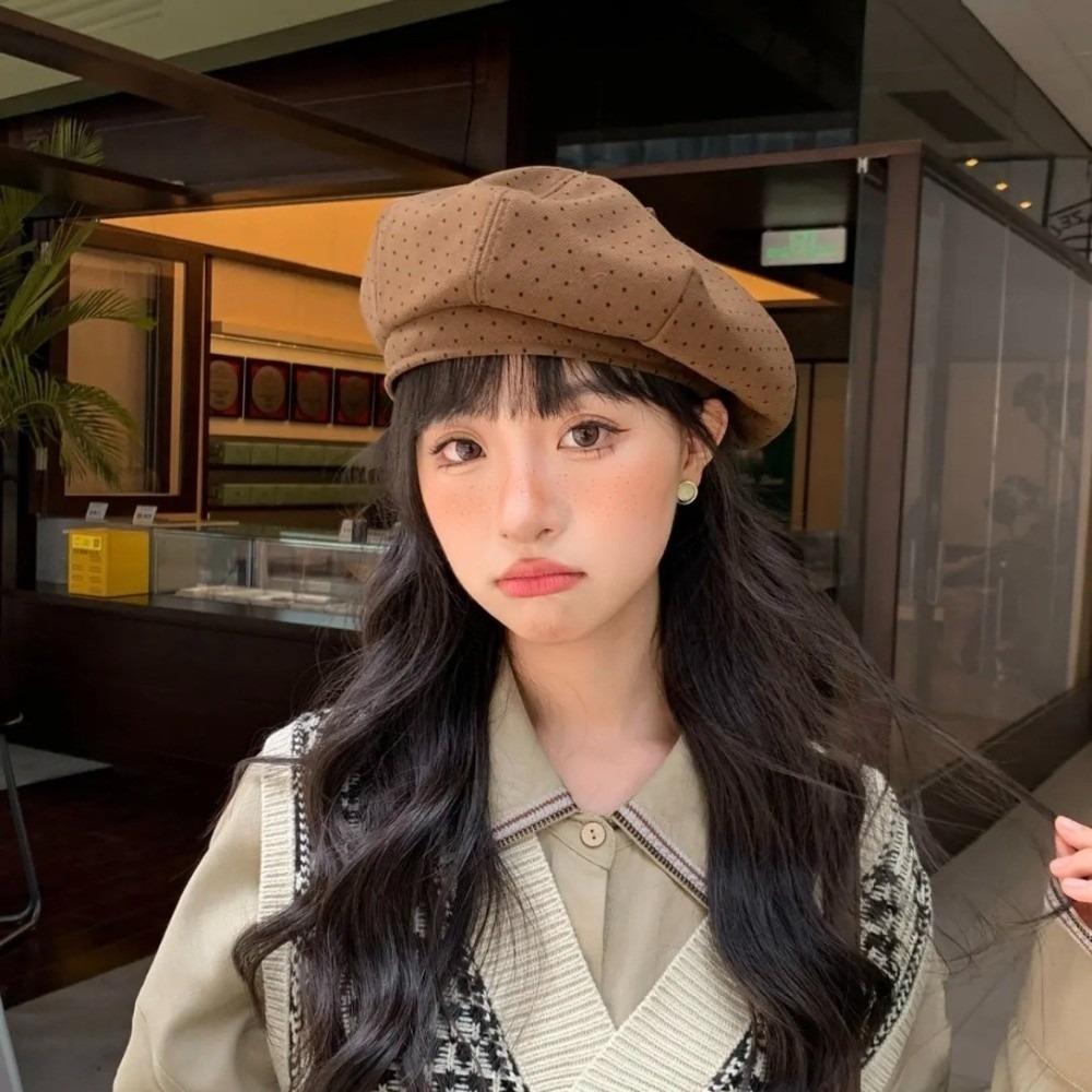 Keep Warm Women Painter Hat Cotton Women Octagonal Cap Fashion Polka Dot Beret Hat  Girl