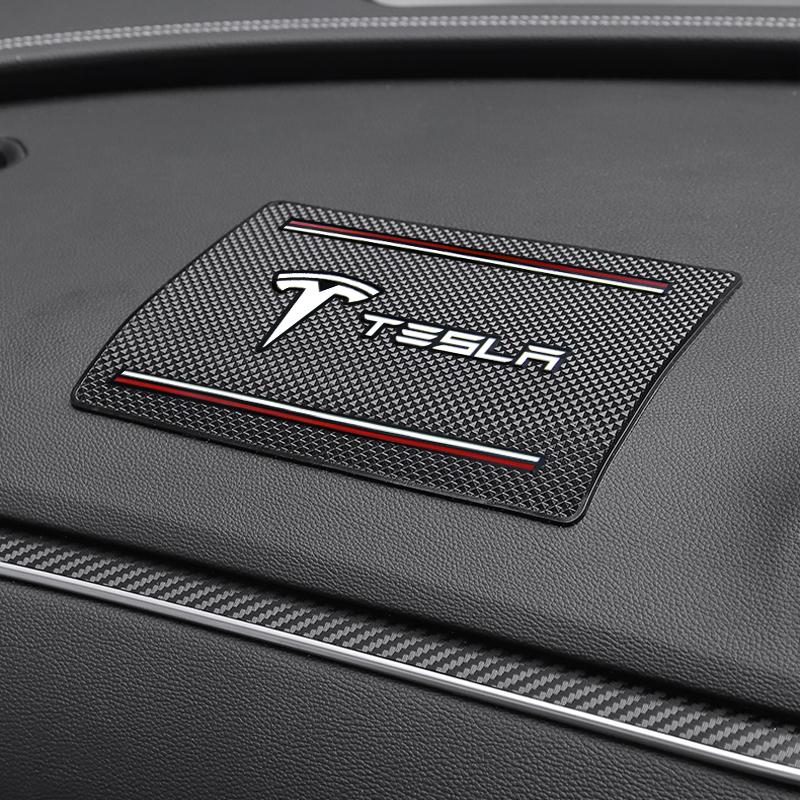 1 ks Znak auta Protiskluzová podložka Držák telefonu Protiskluzová podložka Car Stlying Pro Tesla Model 3 Model X S 2016-2023 Model Y Nálepky TM3 TMX