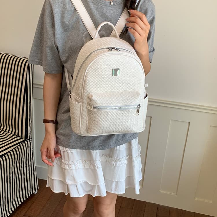 Macaron fresh girl travel versatile casual backpack without pendant белый