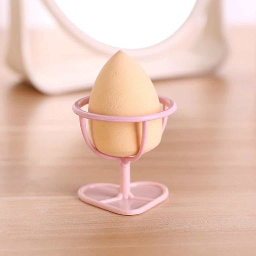 1/3/5Pcs Beauty Makeup Egg Holder Makeup Egg Drying Rack Cute Heart Shaped Makeup Egg Tray for Girls Women Travel Bedroom Dorm