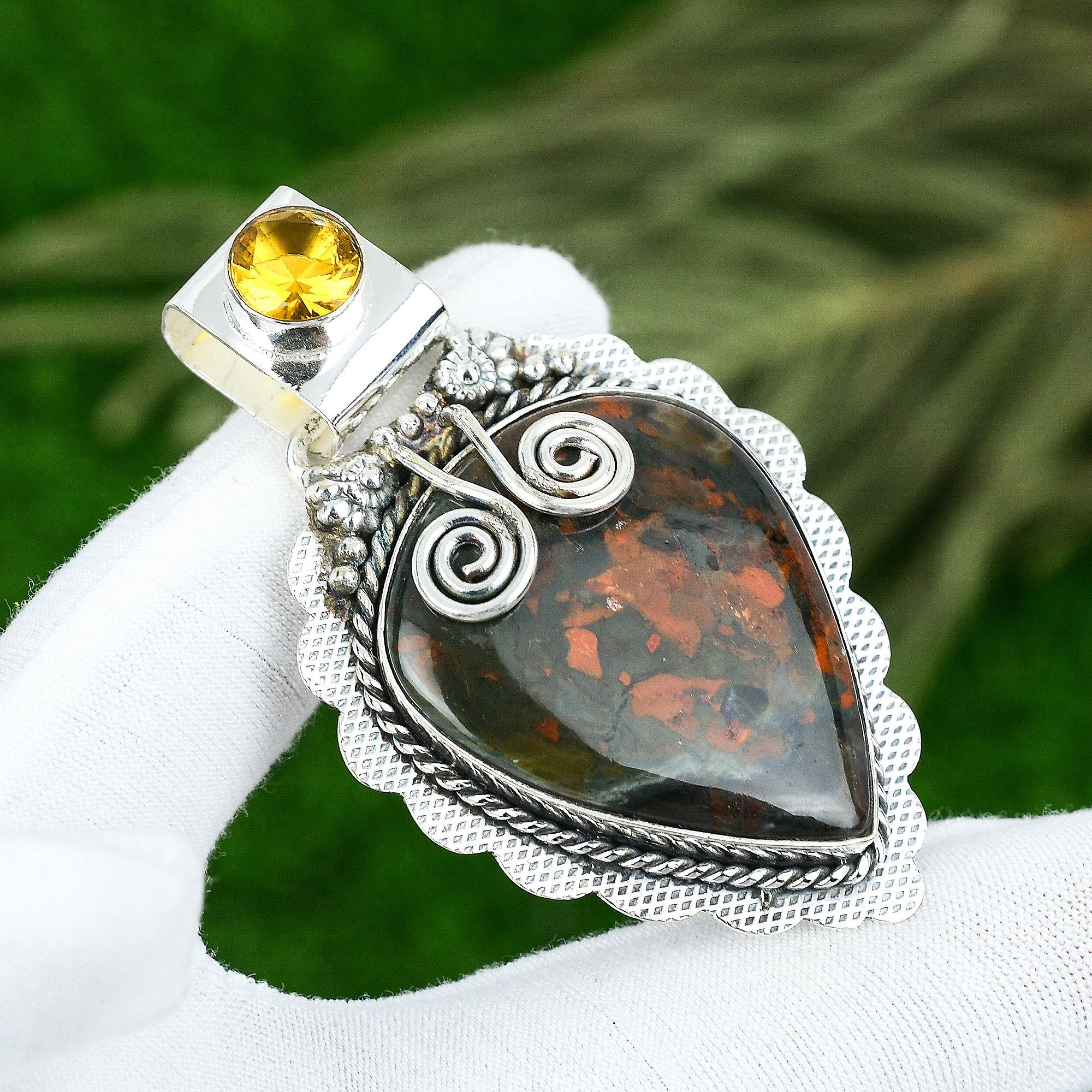 

Подарок на годовщину для нее Подвеска из натурального камня яшмы табу 925 серебро