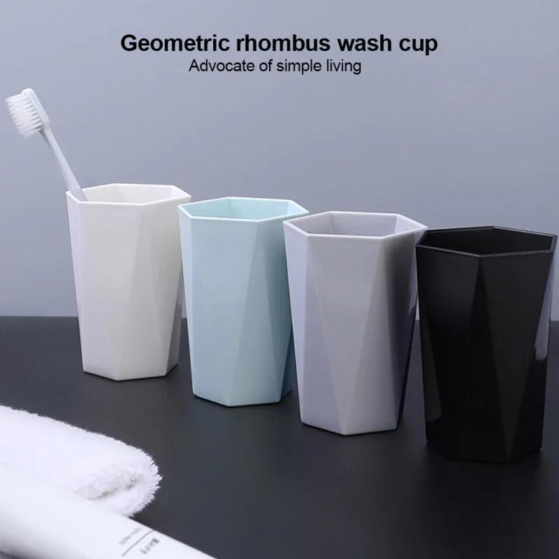 300ML Bathroom Toothbrush Cup Wash Brush Cup Mouthwash Cup Toothbrush Glass Couple Mugs Nordic Travel Set Bathroom Accessories