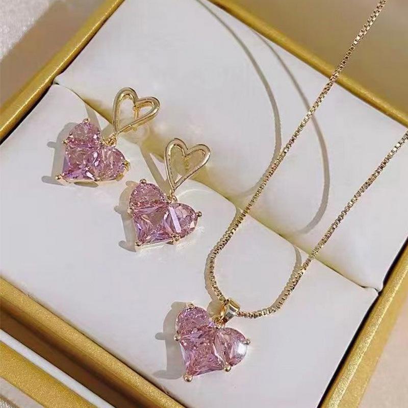 

Set Necklace Earrings Sales And Wholesale Korean Version Pink Love Necklace Set Light Luxury And Minimalist Elegance Necklace