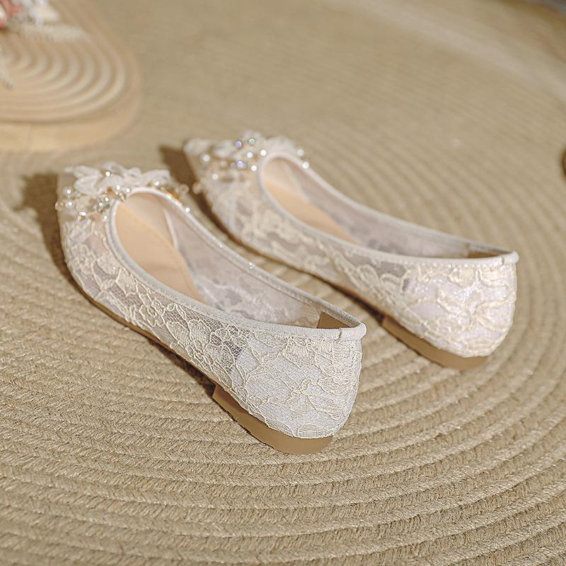 Fashion Sweet Flower Decoration Lace Flat Shoes for Woman Air-meash Loafers Crystal Pearl Beading Wedding Shoes Women Moccasins Size 43