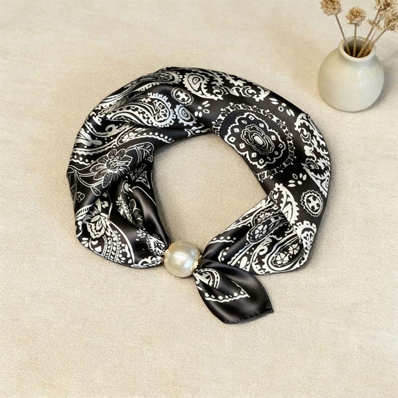 Simulation Silk Satin Temperament Magnetic Suction Small Silk Scarf Women'S Thin Pendant Clavicle Silk Scarf Fashion Versatile Neck Scarf Women