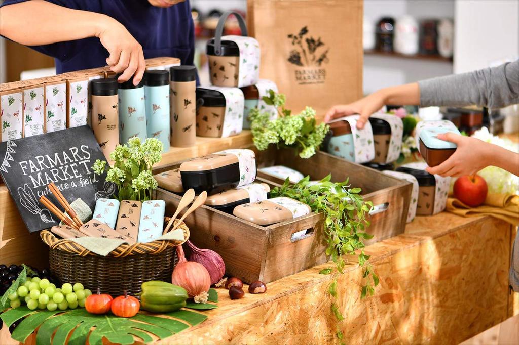 Tatsumiya Spoon Chopsticks Sand 18.0cm & Set, Beige, "FARMARS MARKET"