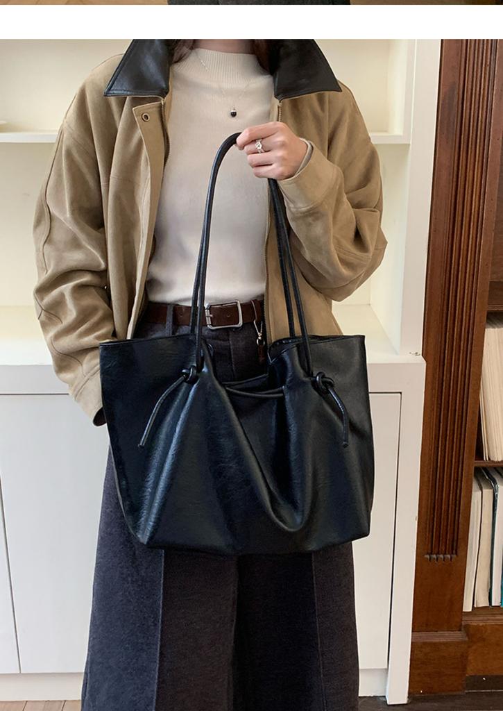 Drawstring Pleated PU Leather Shoulder Bags for Women Simple Solid Color Female Tote Handbags Casual Large Capacity Daily Bag