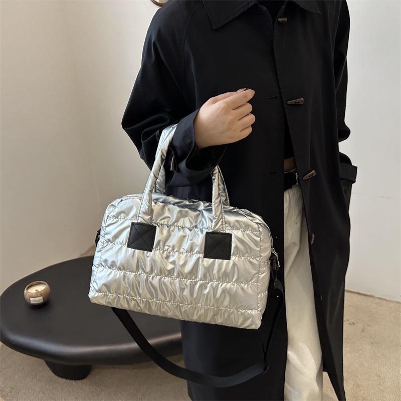 Large-capacity Women's Bags Trendy Fashion Niche Design Bags Women's Autumn and Winter New Shoulder Messenger Bags Tote Bags