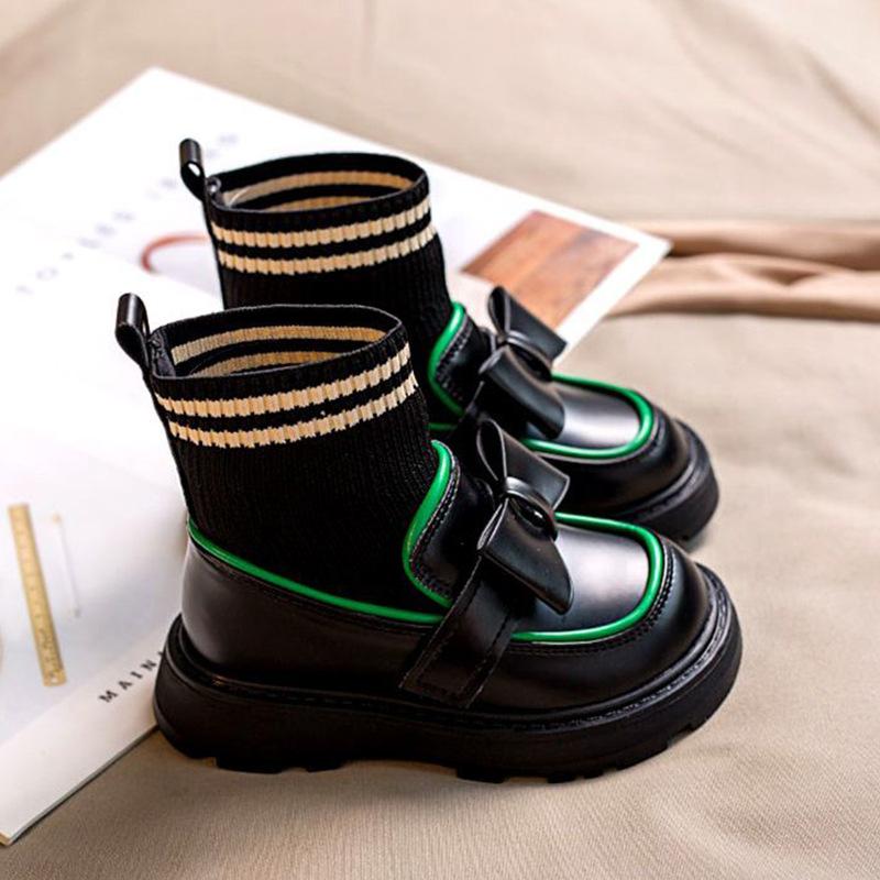 Neue schwarze Martin-Stiefel für Kinder im Frühling und Herbst mit Flyknit-Elastizität für Socken und Stiefel