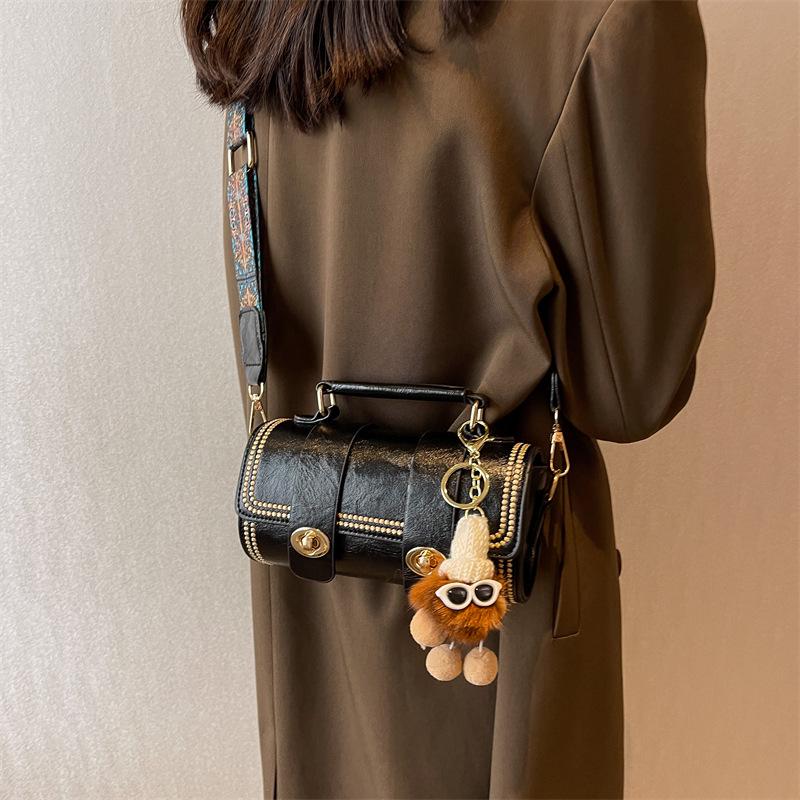 2025 Chic Retro Women's Boston Bag: Versatile Handheld & Crossbody Cylindrical Shoulder Bag