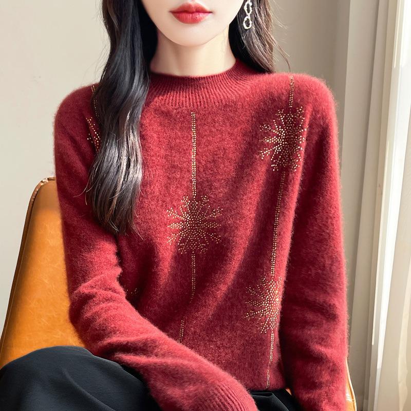 Women's Knitted Sweater with Inlaid Diamonds - Half-High Collar, Heavyweight for Autumn/Winter, Christmas Inner Wear.