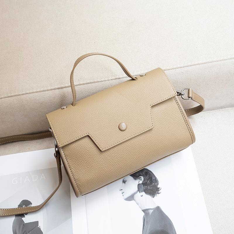 Women's Versatile Handbag New Niche Simple Crossbody Bag Fashionable Commuter Shoulder Bag