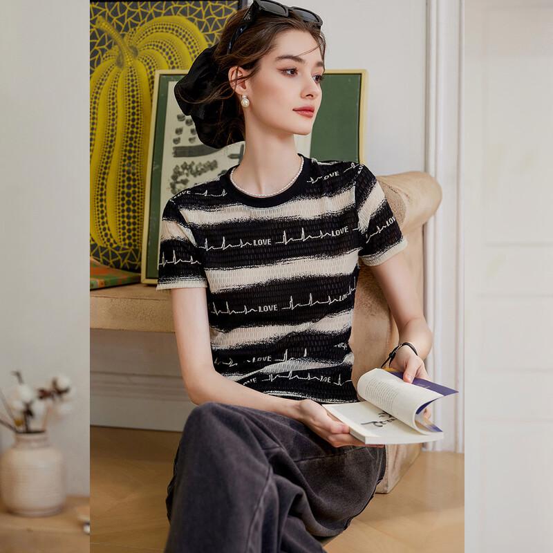 Women's Striped Round Neck Short Sleeve T-shirt