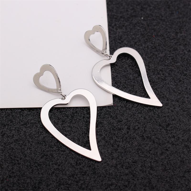 Heart Drop Earrings for Women Hollow Geometric Statement Pendants Hanging Earrings Uneven Alloy Dangle Earrings Boucle D'oreille