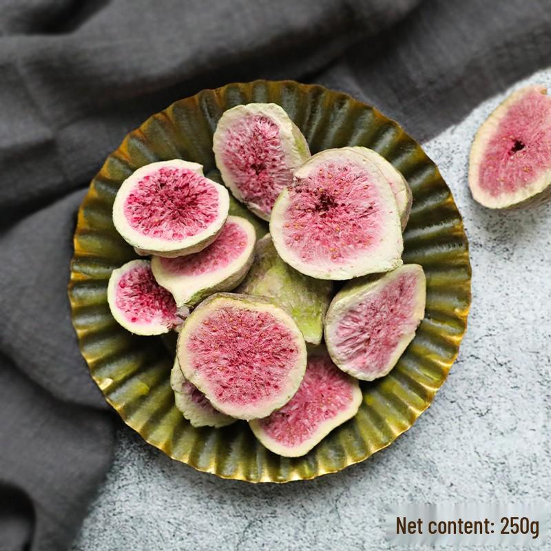 Forest Style Cake Decorations: Dried Fruit & Fig Ornaments for Birthdays